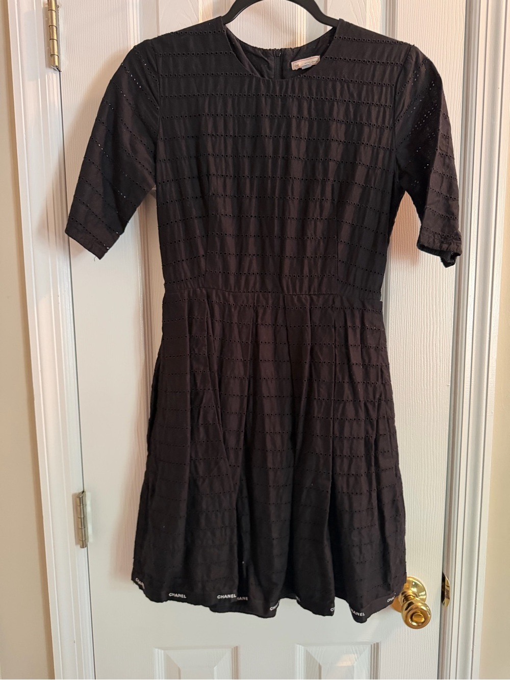 GAP Black Eyelet Short-Sleeve Midi Dress